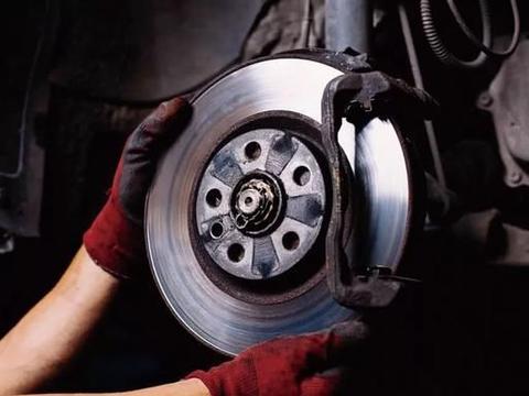 4S店的套路你都知道吗？下次去保养车长点心吧！