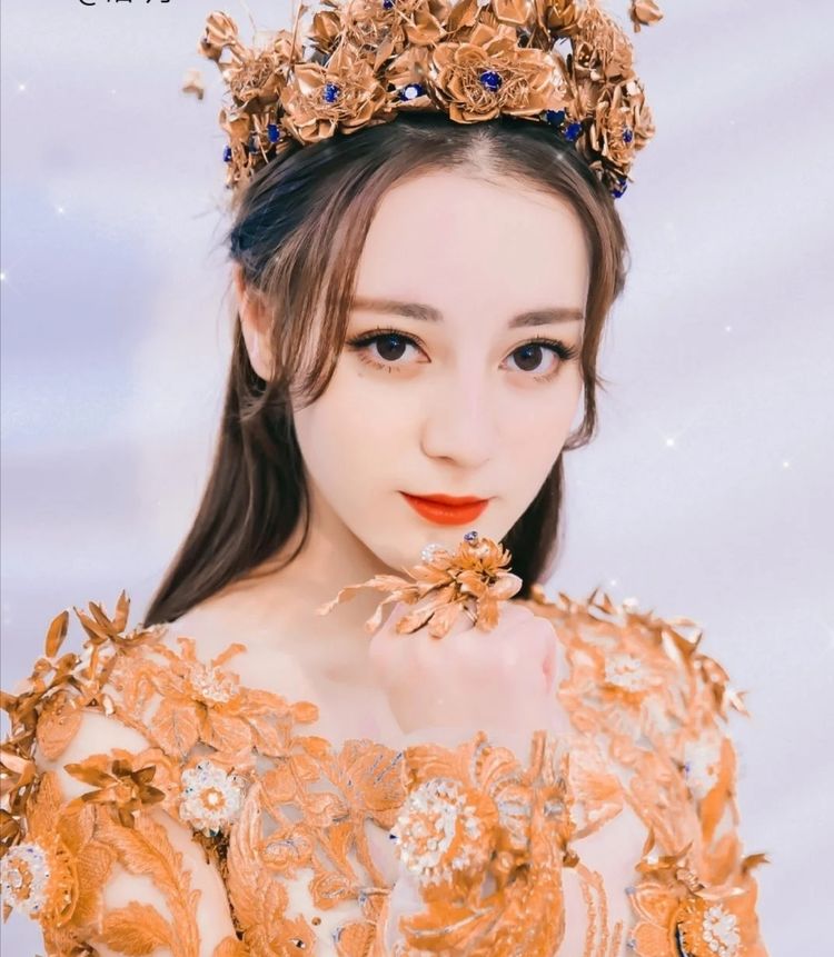 沈梦辰将会回归姐姐综艺?鹿晗关晓彤买了婚房?迪丽热巴近况?