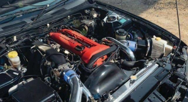 经典漂移飞行器头文字D中的S15silvia