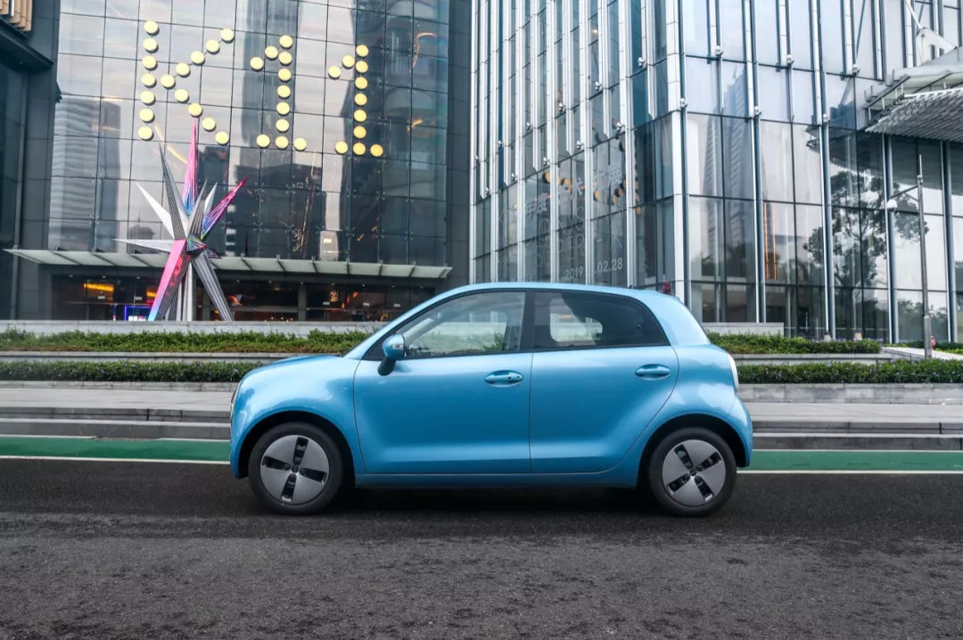 汪涵直播化身假期出游推薦官 歐拉加盟《向美好出發(fā)》