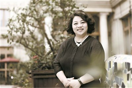 黄磊入围最佳编剧奖被外籍的六六吐槽瞎掰,她有资格指手画脚吗?