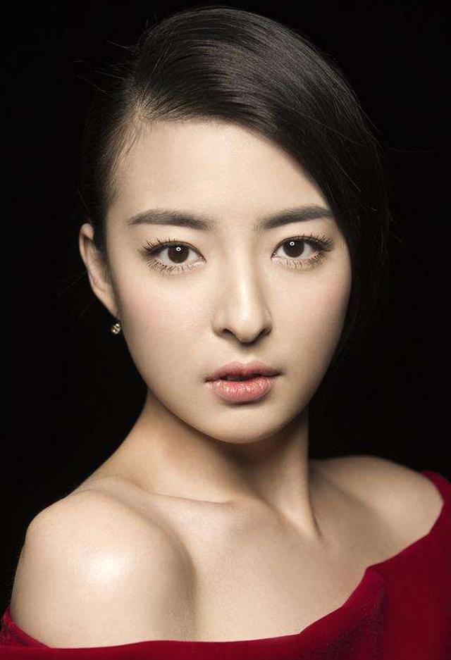 刘思言,1985年出生于湖北武汉,中国大陆女演员,中央戏剧学院2000级