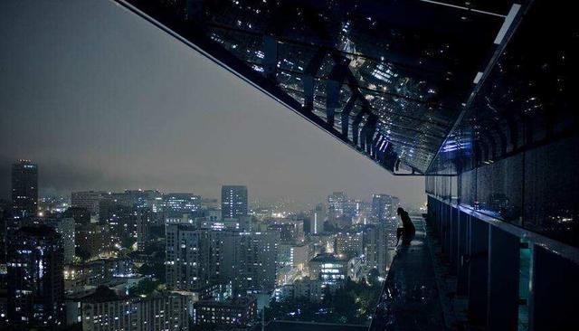 小伙惊呼:出门打工漂泊在外,有了这几件家电家具,才有家的感觉