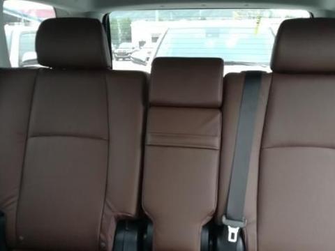 即将成为经典的硬派越野车 20款丰田超霸实拍解析 空间大配置丰富