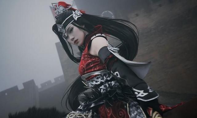不负铠甲,不恋红妆:《剑网三》天策破虏军娘cos