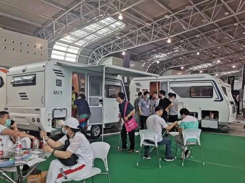 上海国际房车展：拖挂房车成为新宠！
