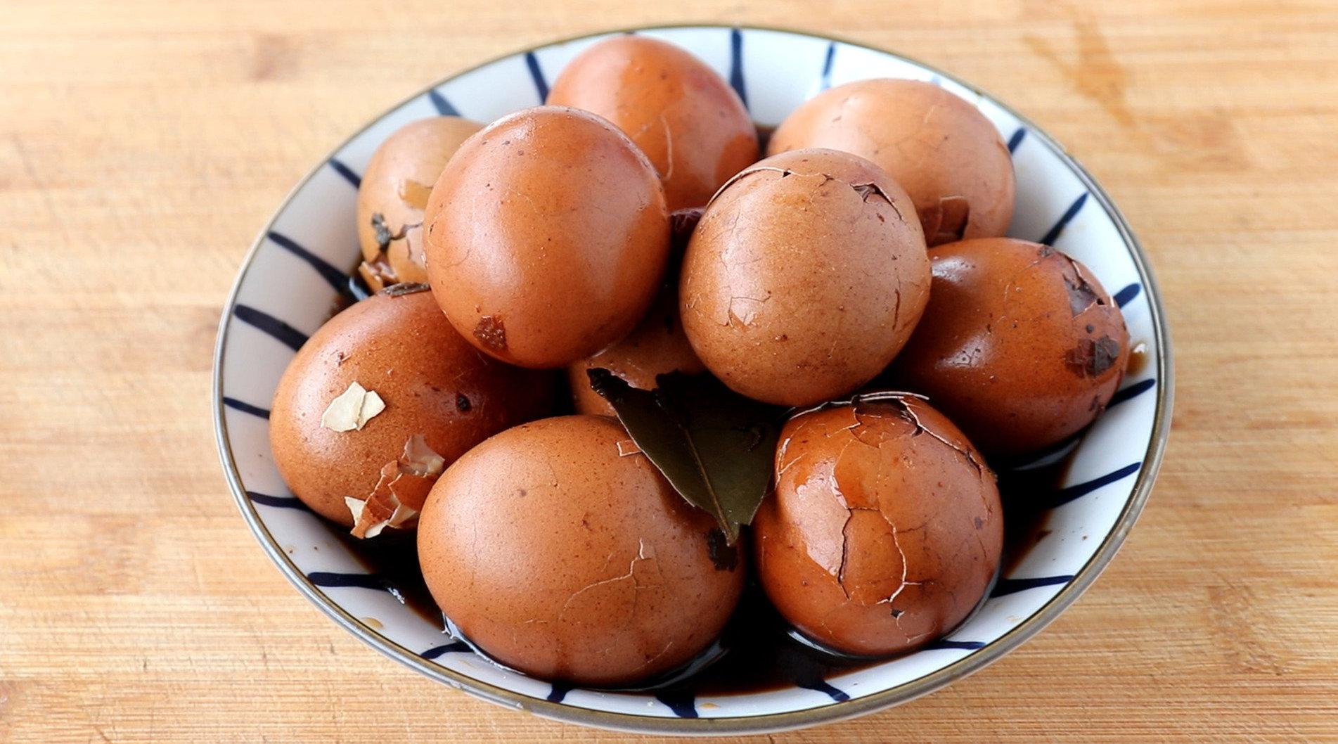 五香茶叶蛋的做法_【图解】五香茶叶蛋怎么做如何做好吃_五香茶叶蛋家常做法大全_安宝的虎妈_豆果美食