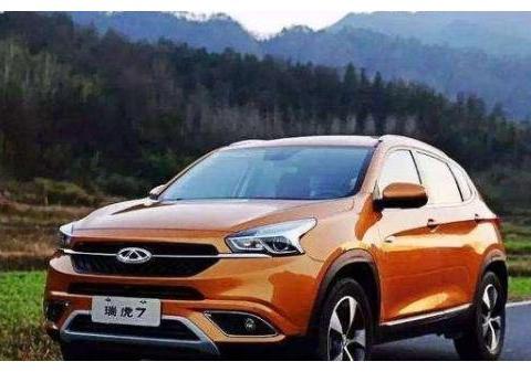 添加玻璃水的时候应该注意什么？这些问题要注意，别伤车