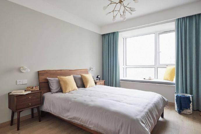 86㎡北欧顶层小复式，一房两人一猫一狗的理想之家