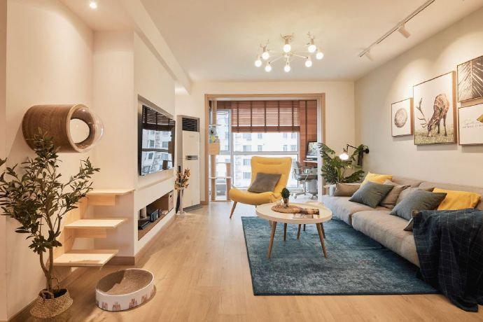 86㎡北欧顶层小复式，一房两人一猫一狗的理想之家