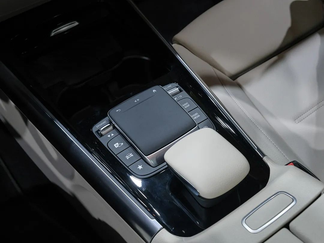 后天正式上市!最便宜奔驰SUV改头换脸 这次估计要火