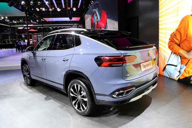 轿跑外观2.0T还配四驱!一汽-大众探岳X值不值得买?