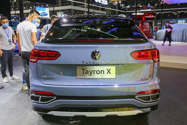 轿跑外观2.0T还配四驱!一汽-大众探岳X值不值得买?