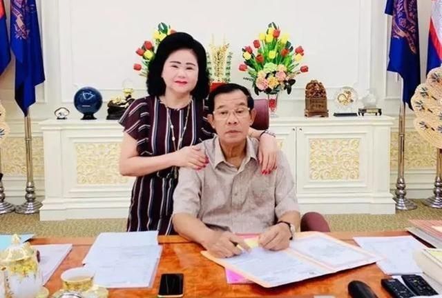 自称“中国女婿”的柬埔寨首相,33岁上任的洪森,计划干到90岁