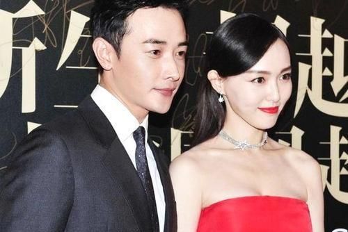 罗晋和唐嫣婚姻疑似出轨,女助手握住罗晋手臂:帮助罗晋整理头发