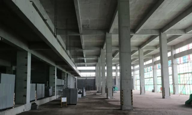 长清区:济南市公益性农产品批发市场一期A地块工程封顶