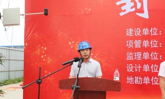 长清区:济南市公益性农产品批发市场一期A地块工程封顶