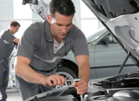 中国式养车的三大怪象，修车工：越保养，车烂的越快