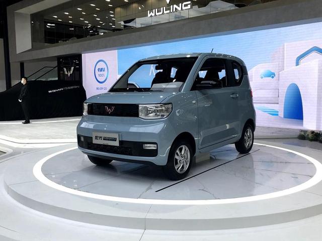 补贴后售价2.88万—3.88万元，五菱宏光MINI EV成都车展正式上市