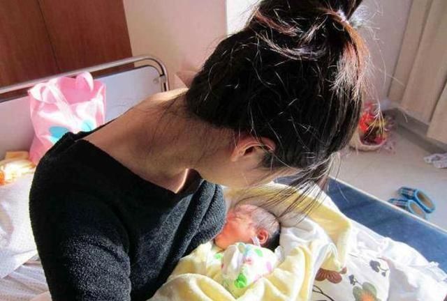 顺产到底有多疼一组图带你看懂生孩子全过程母爱真伟大