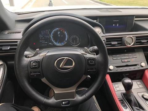 实拍雷克萨斯RCF售价31万，外观精致动感，特别有力量的冲击感