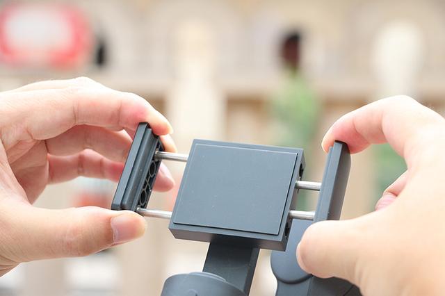 如何用手机拍好玩具 c8d5-iwxpesx7786688.jpg