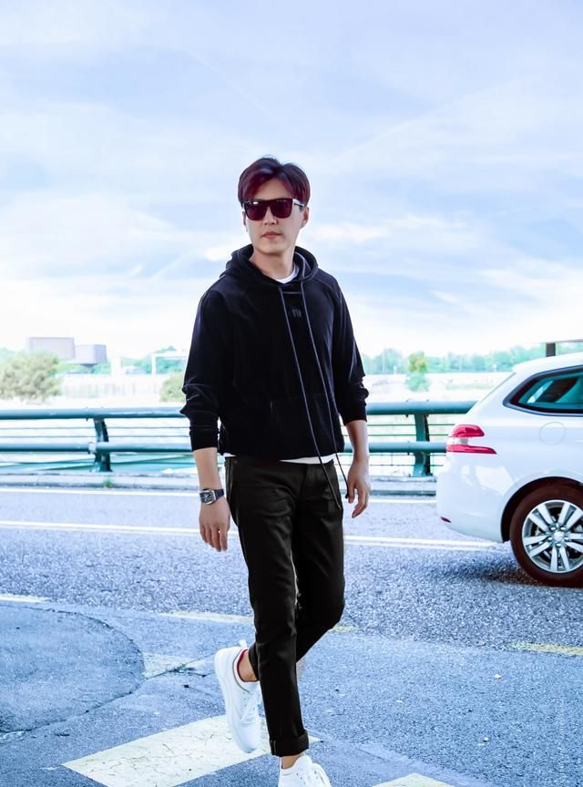 跟着靳东学穿搭,轻松搞定搭衣难题