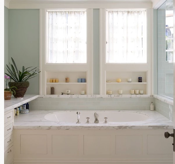 浴缸延长30公分台面,和淋浴房做成连体式,省空间功能更全面!