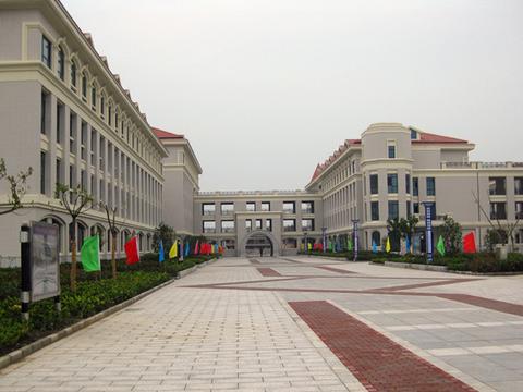 盐城市中考录取排名_图:盐城各知名学校高考成绩单出炉,中考录取分数线