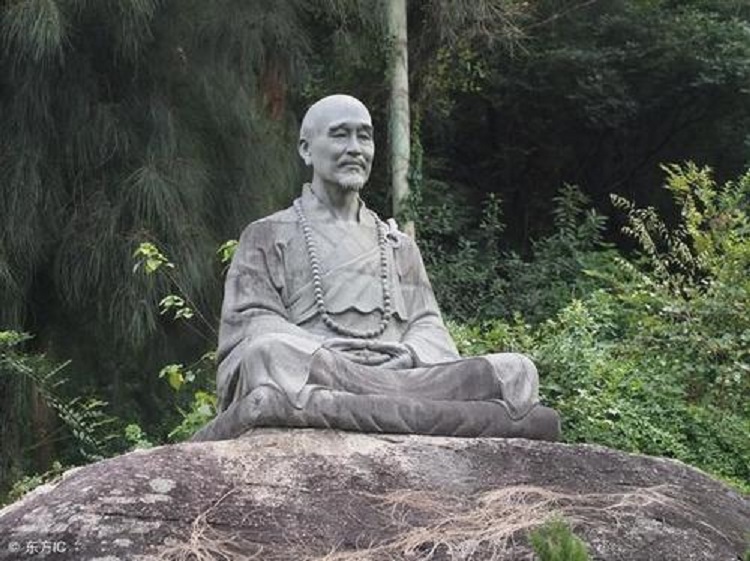 每一面都追求极致,他是李叔同,也是弘一法师