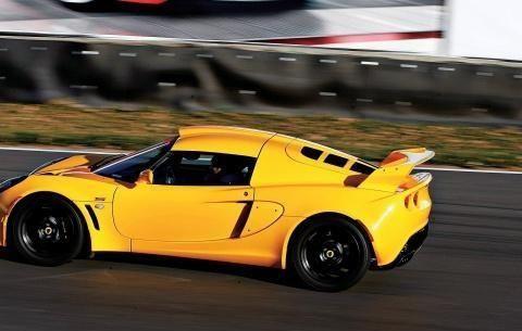 拉着高速大脚吹油门来清除发动机积碳？修复老师傅：太天真