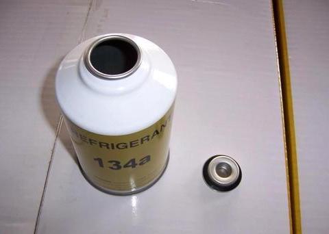 汽车空调制冷效果差，看看是不是这几种原因导致的