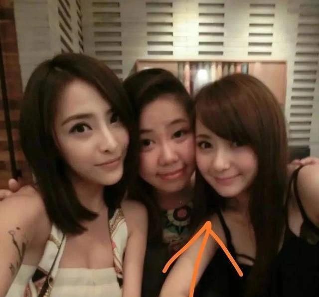 被王思聪点名的Amy终于回应了，微博霸气回怼：成人之美没毛病