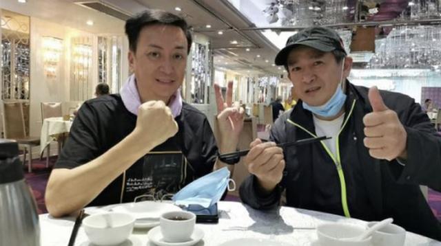 香港首位确诊男艺人病愈,出院翌日即约好友庆祝,两人曾先后染病