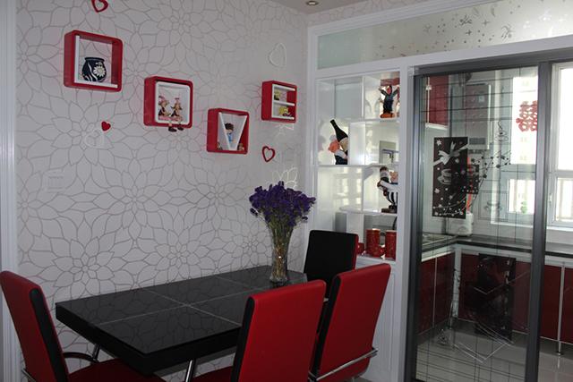 花11万装修110平婚房,妈妈还专门绣十字绣,喜庆又温馨