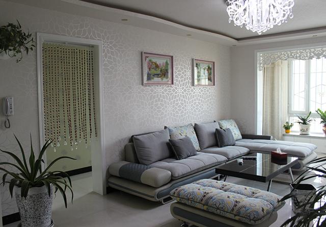 花11万装修110平婚房,妈妈还专门绣十字绣,喜庆又温馨