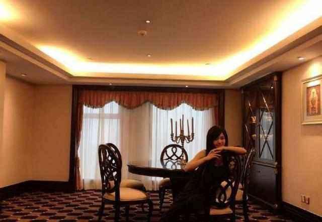 带大家看看苍井空的婚房,室内装修奢华大气,不愧是日本AV女优