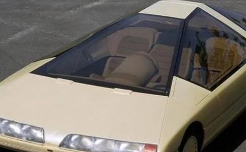 雪佛兰打造“法国金字塔”，车顶尺寸不到A3纸，车玻璃围绕全身