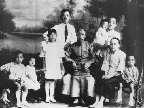 中国最神奇家族，祖孙15代都是富豪，在上海有1000套房，保持低调