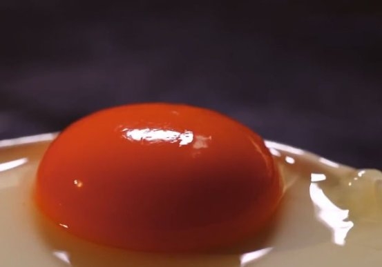 小鸡小藻虾青素鸡蛋岂止是“变心”，还有......