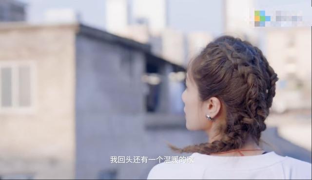 被郑钧宠成任性小公主，刘芸自揭两人至今如恋爱，相差15岁无隔阂