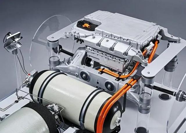 恒大亮相6款新车;汉DM加推新车型;宝骏E系列推305km续航