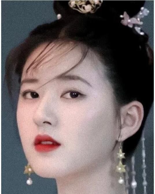迪丽热巴恐被赵露思抢风头,与吴磊无CP感,《长歌行》注定扑街