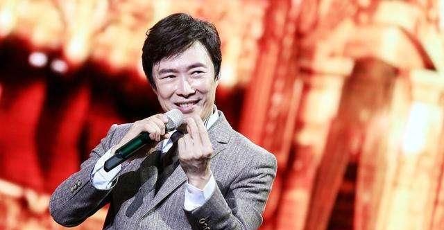 1997年白冰冰自曝:费玉清连续一个月来我家,揭露他不为人知一面