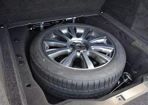 汽车保养的内容包括什么？有哪些注意事项？