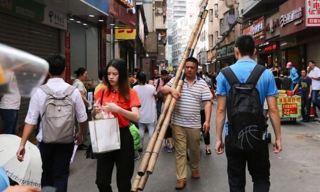 深圳户籍人口_深圳第七次人口普查数据出炉,常住人口1756万,户籍人口587万,户(2)