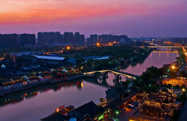 宁波gdp破万亿_山东省各市2020年GDP成绩单出炉:青岛反超无锡,济南突破万亿