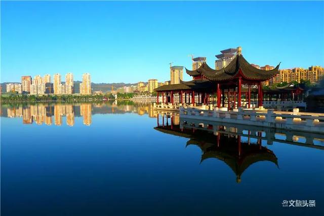 弥勒荣获“2019中国有影响力的全域旅游示范区”