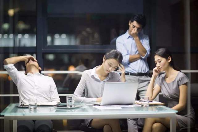 王石:年轻人别太着急赚钱!此前劝年轻人不要急于买房!休闲区蓝鸢梦想 - Www.slyday.coM 王石:年轻人别太着急赚钱!此前劝年轻人不要急于买房!休闲区蓝鸢梦想 - Www.slyday.coM