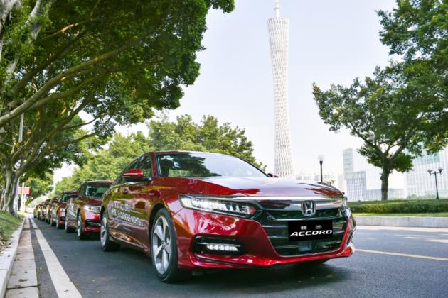 谁才是混动B级车首选?本田雅阁锐·混动对比丰田凯美瑞双擎